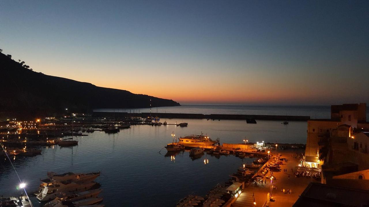 Mami Holiday House Castellammare del Golfo Bagian luar foto